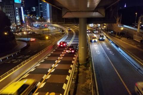 Speed reduction markings driving simulator study in Osaka
